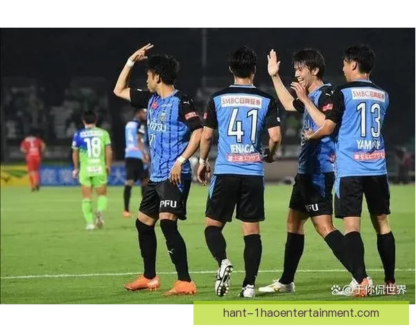 横滨水手亚冠鏖战夺亚军展现坚韧精神与团队力量 横滨水手亚冠鏖战夺亚军展现坚韧精神与团队力量